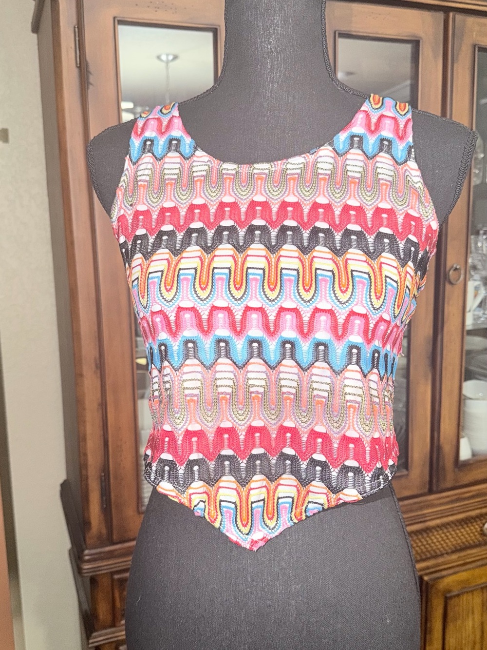 Multicolor Patterned Sleeveless Crop Top - Red Accent